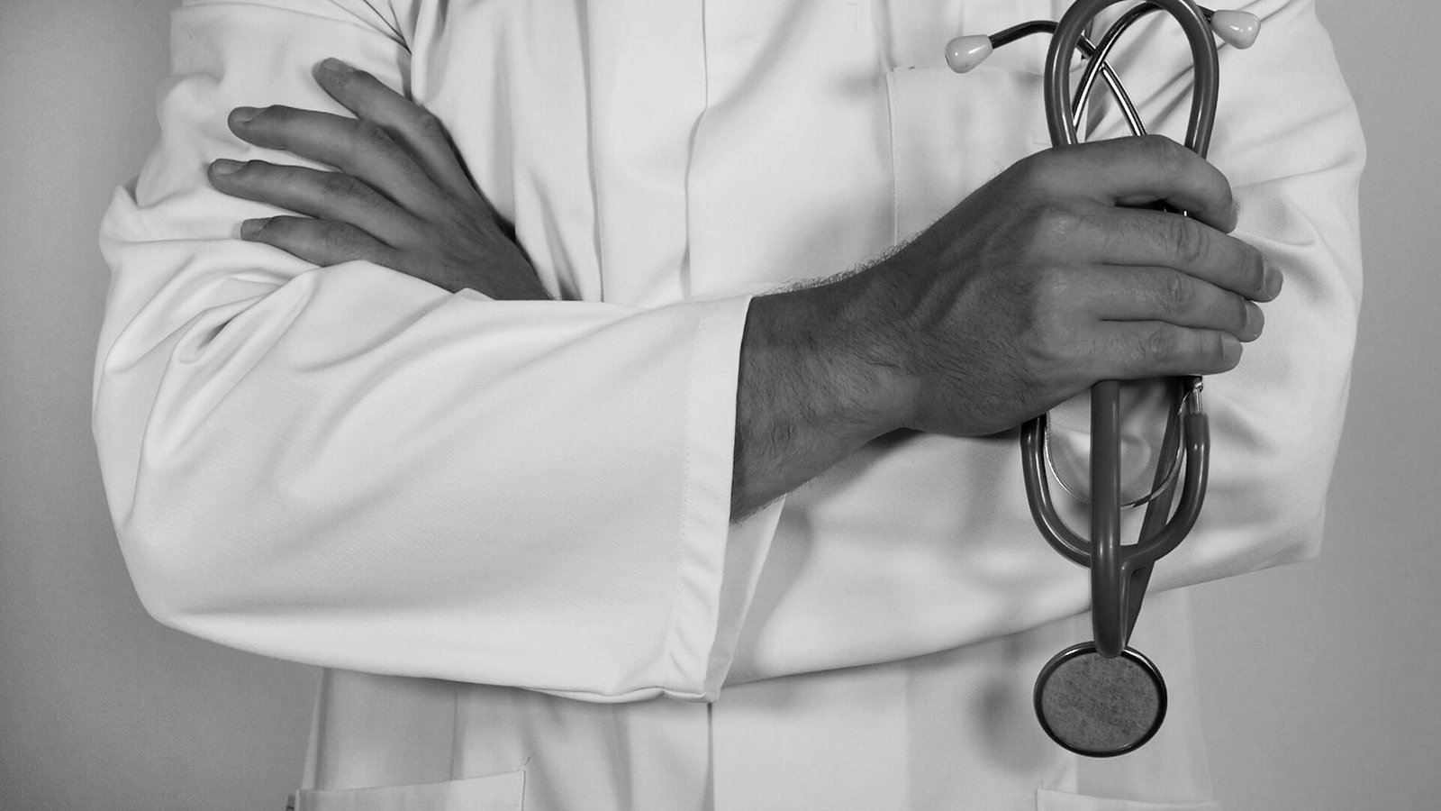 Abortion law Bangladesh — a doctor in consultation with a patient at a clinic desk