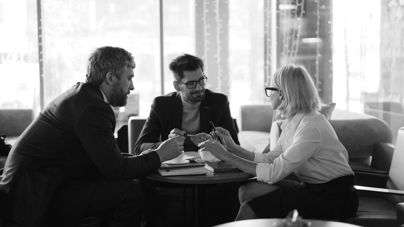Arbitration lawyer Bangladesh — foreign company executives interviewing prospective arbitration counsel