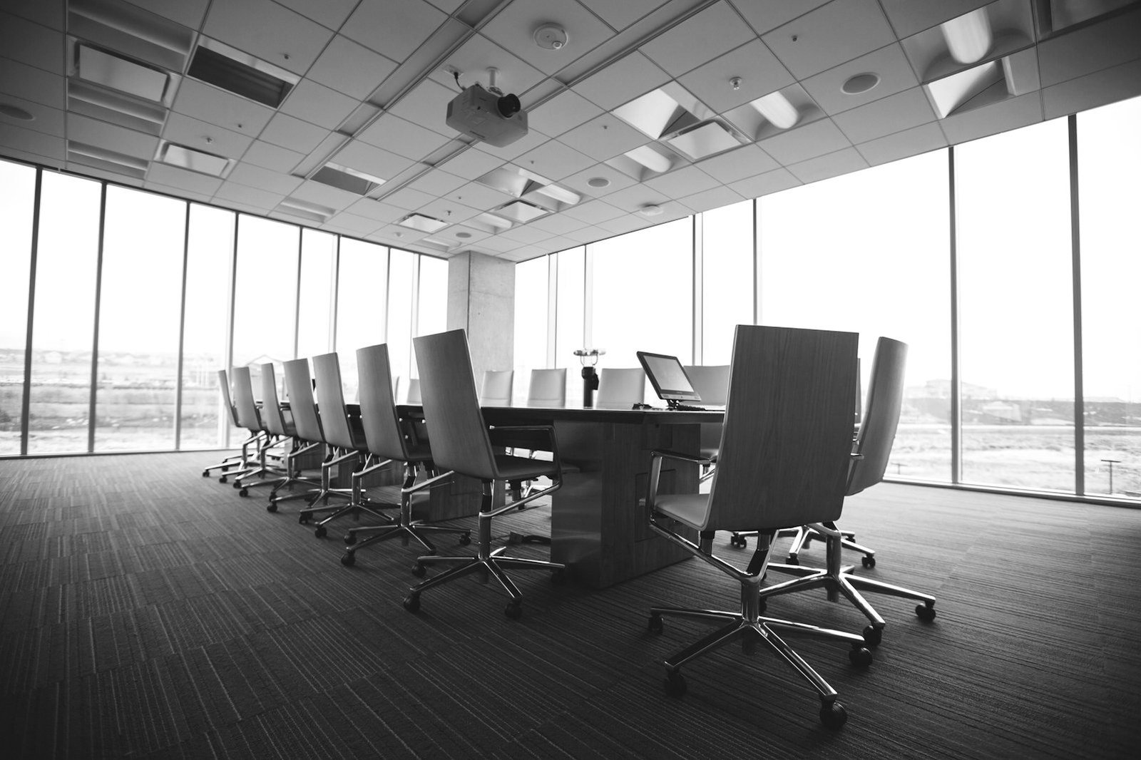 BIAC fee calculator: an arbitration hearing room in Dhaka