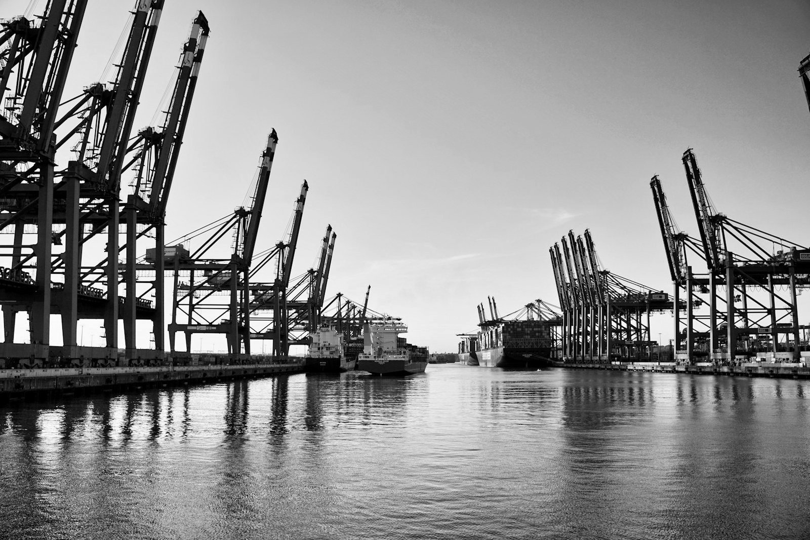 Bangladesh trade agreements — container ship loading at a South Asian port