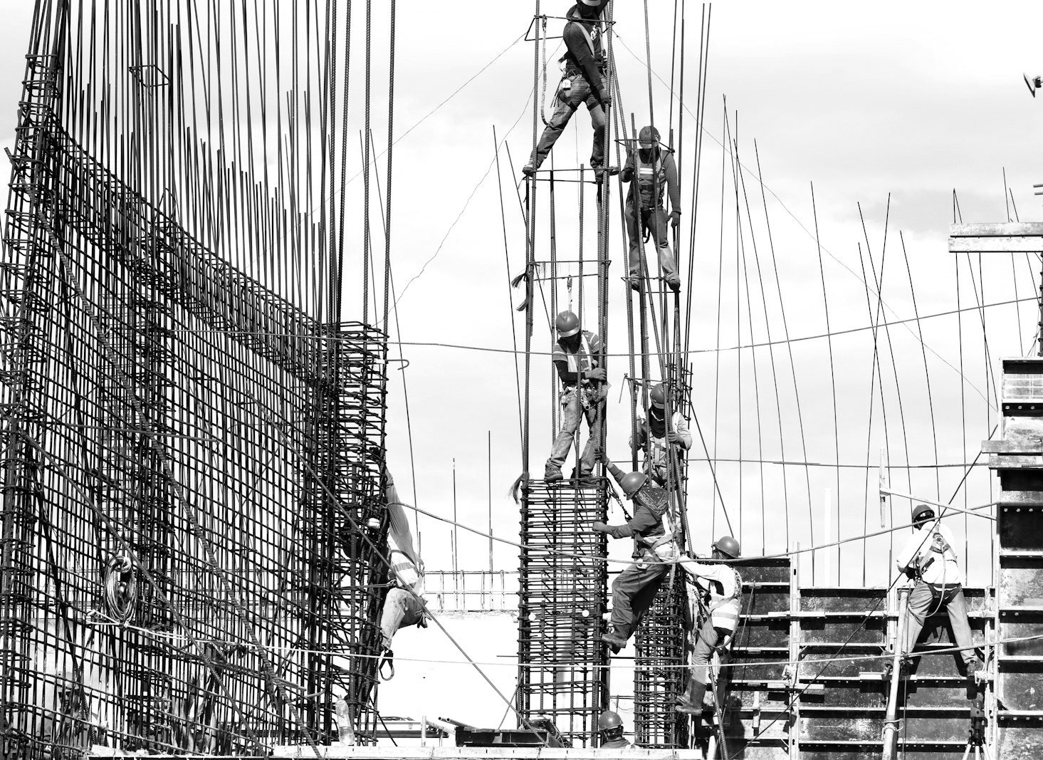 Bank guarantee encashment Bangladesh — cross-border counter-guarantee chain between banks
