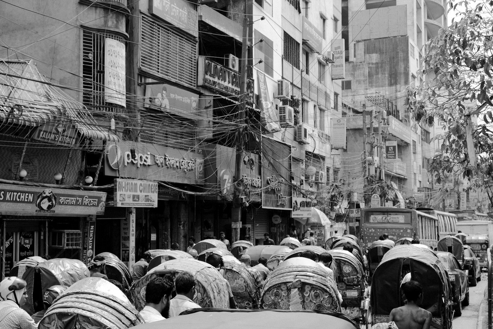 Business licenses in Bangladesh — applying for approvals online through a single digital platform