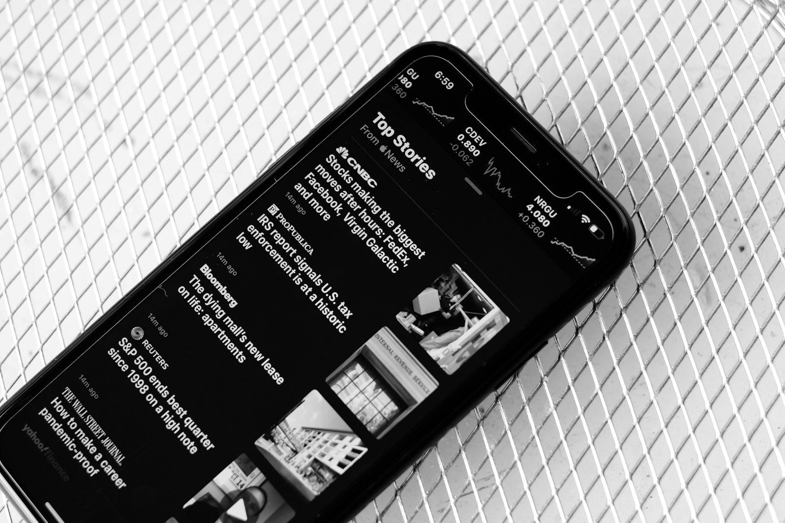 Contempt of court Bangladesh — newspapers and smartphone illustrating media and social media risk