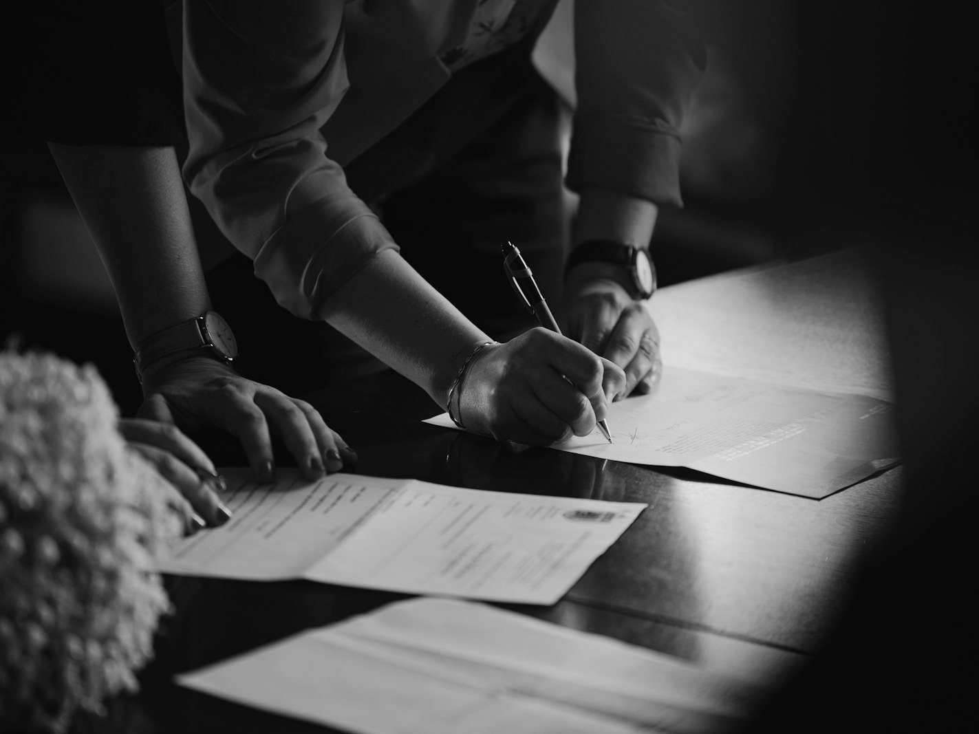 Cost of arbitration in Bangladesh — counsel reviewing a fee schedule before a hearing