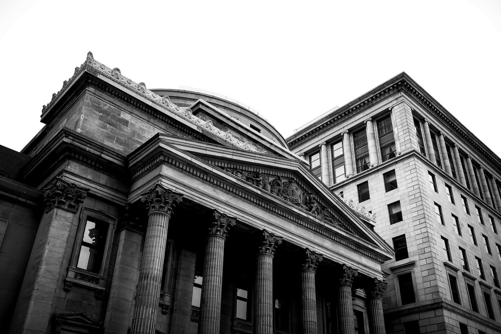 Foreign arbitral award enforcement Bangladesh — bank building representing attachment and remittance of recovered funds