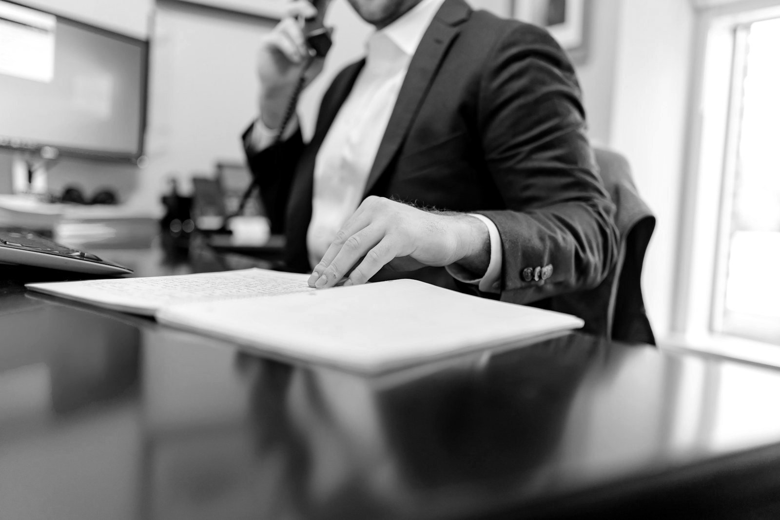 International commercial arbitration in Bangladesh — counsel preparing English-language hearing documents