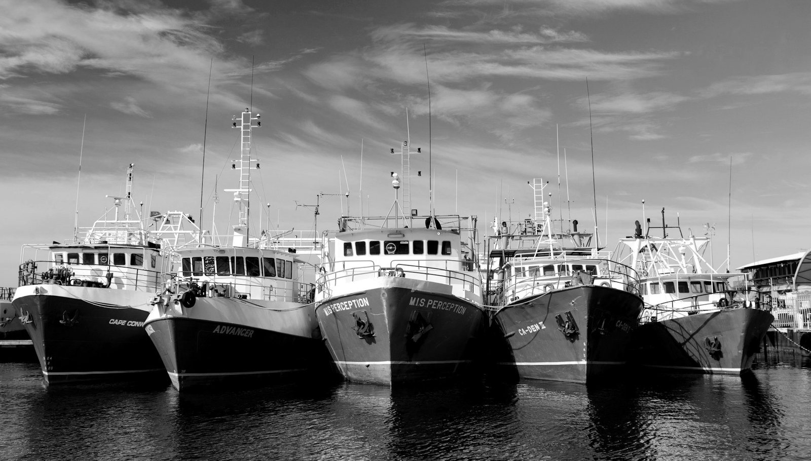 Maritime law in Bangladesh — ship recycling yard on the coast