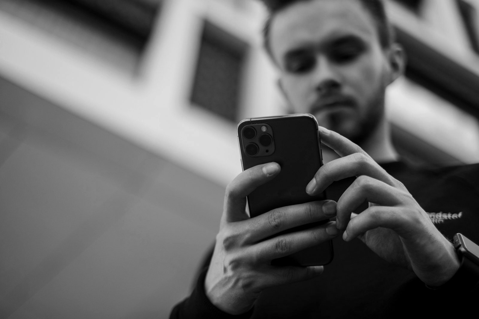 Protection des données au Bangladesh — consentement recueilli sur une application mobile