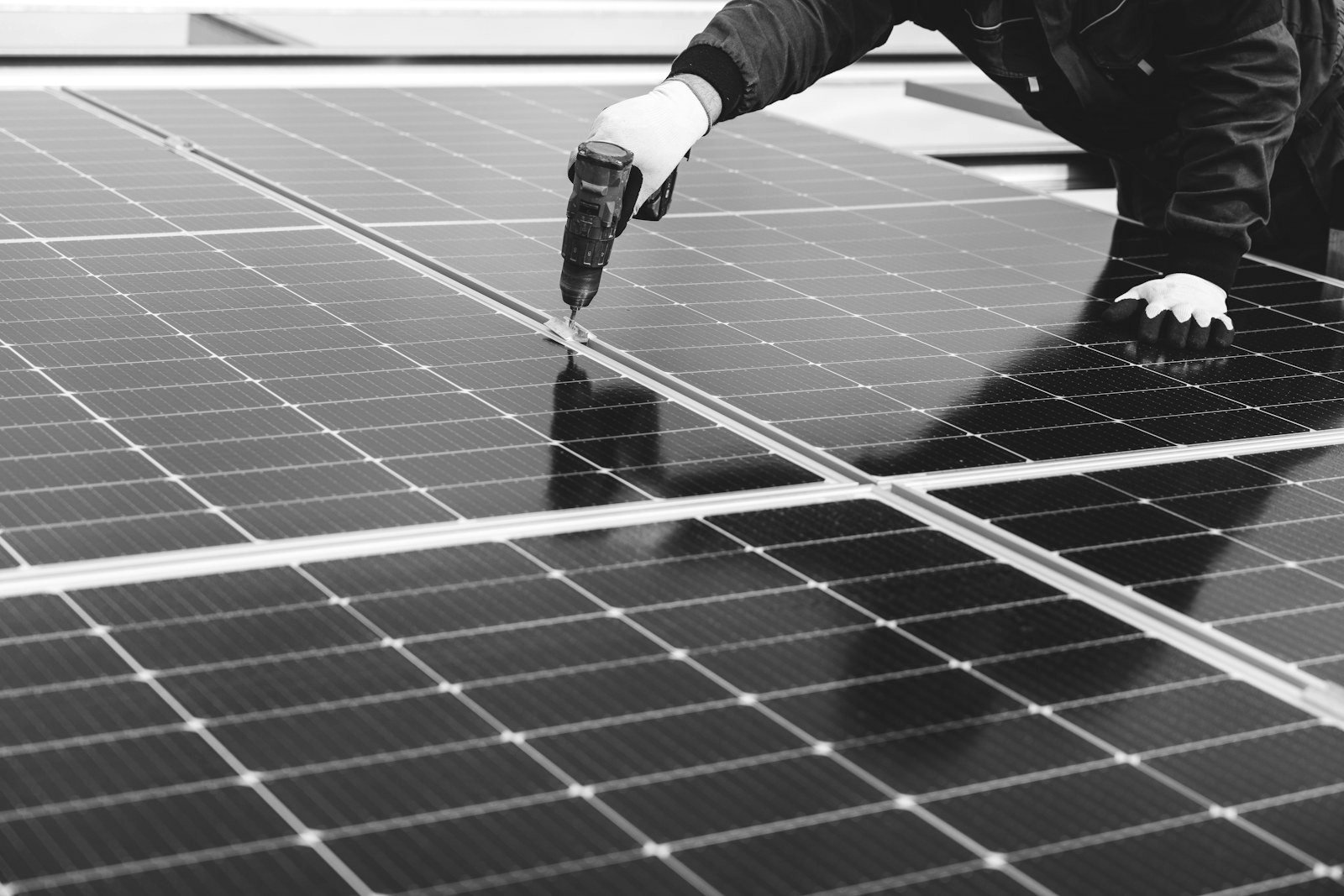 Renewable energy law Bangladesh — engineers inspecting a solar plant before commercial operation