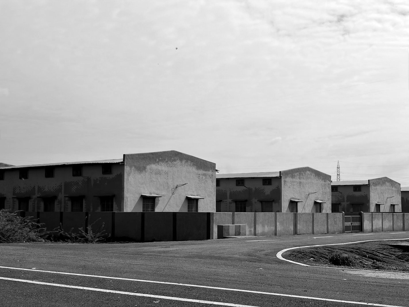 Tax incentives for foreign investors Bangladesh — new manufacturing plant eligible for a tax holiday