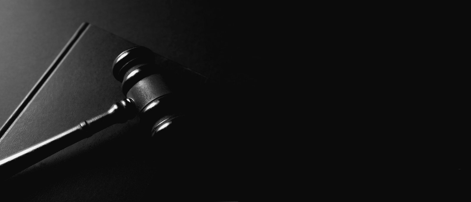 Theft law Bangladesh — court gavel representing compromise and recovery orders