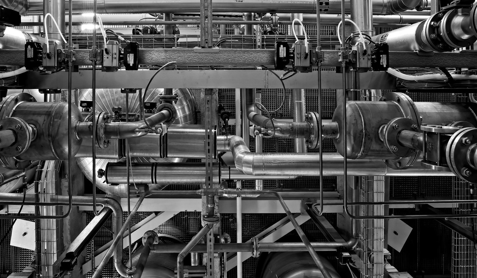 Utility disconnection writ — industrial gas pipeline supplying a factory