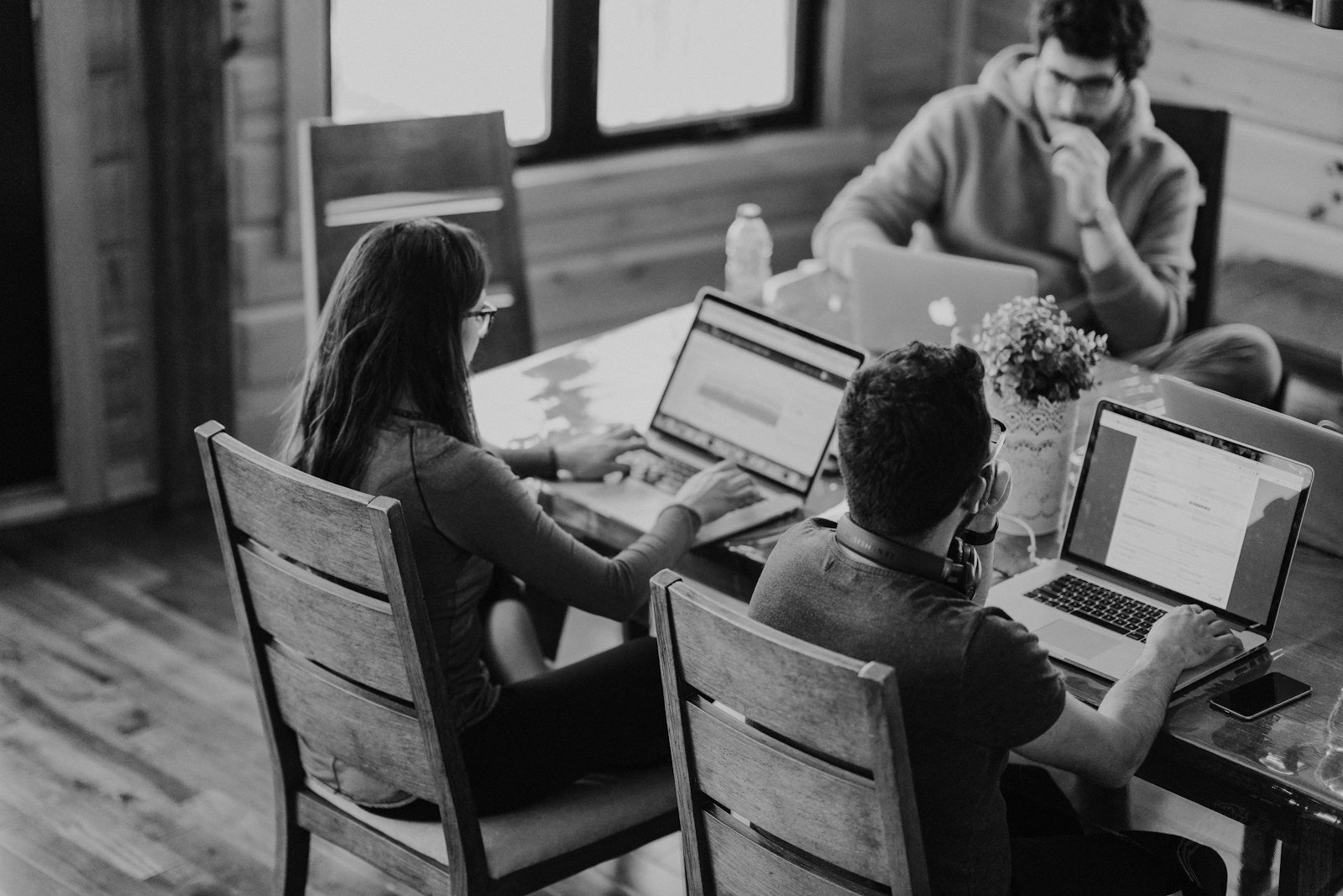 VAT law changes in Bangladesh — finance team updating contracts and ERP tax settings