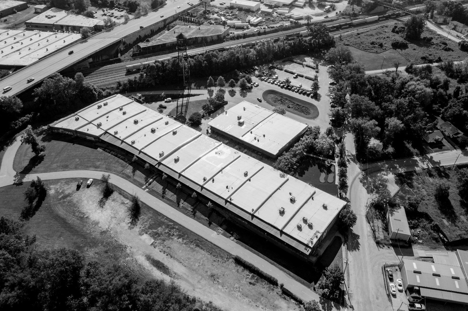 Zonas económicas en Bangladesh — naves industriales en una zona franca de exportación